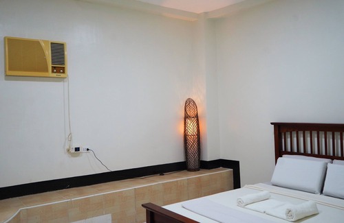 Pinamungajan Hotel | Hidden Valley Mountain and Wavepool Resort