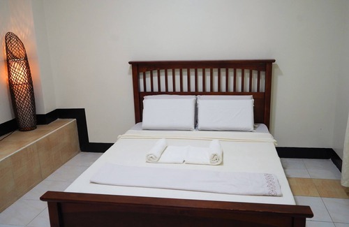 Pinamungajan Hotel | Hidden Valley Mountain and Wavepool Resort