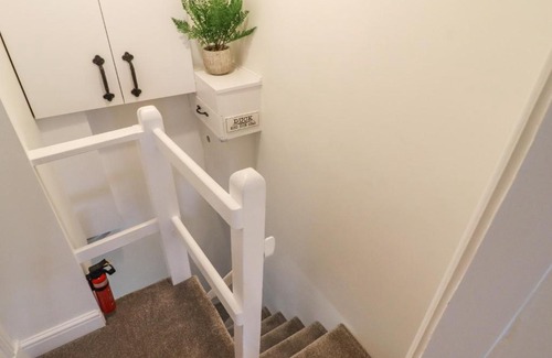 Barnoldswick House | Hideaway Cottage