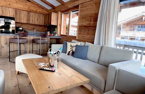Reith bei Kitzbuehel Ski Chalet | HIDEAWAY DESIGN CHALET with pool & wellness by Belle Stay