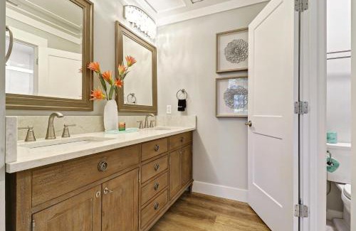 Lawton Woods House | Hideaway