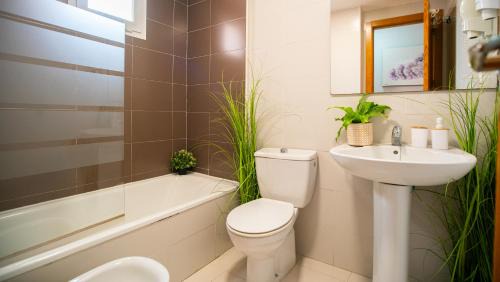 Malaga-Este Apartment | High-End Luxury Flat with FREE Parking - Malaga Beach