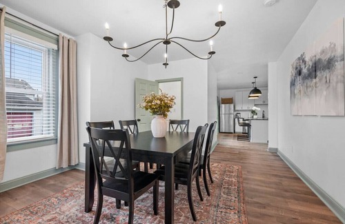 Manchester House | High-end Manchester Home w/HotTub Near Stadiums!