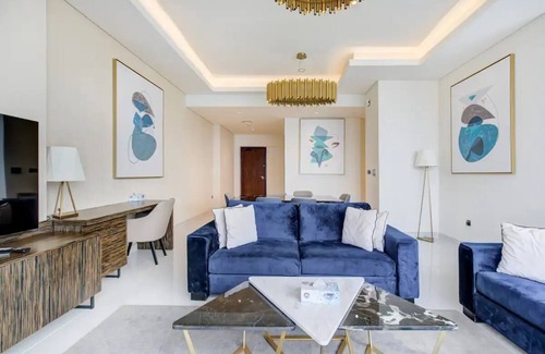 Dubai Media City Apartment | High-Floor 2BR Apartment with Stunning City Views at Avani+Palm View Dubai