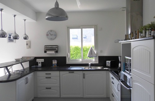 Plouneour-Brignogan-Plages House | HIGH STANDARD VILLA 150M FROM THE BEACH, HEATED INDOOR POOL