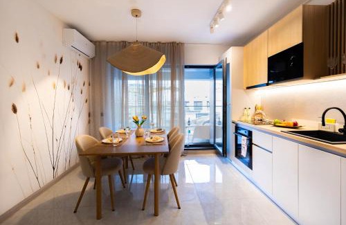 Bucharest Apartment | High Perspective