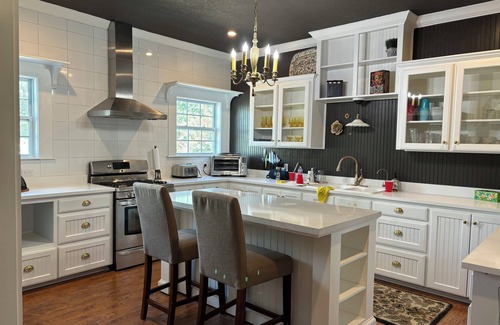 Red Rock Other | High Point 1912 Charming Farmhouse in Red Rock on six acres with 2 zone AC, WiFi