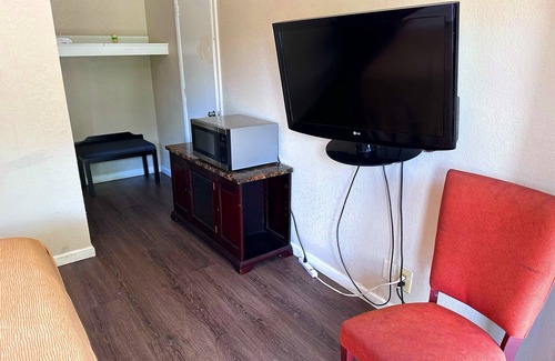 High Point Hotel | High Point Arcadia Inn