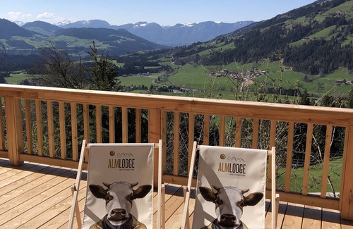 Westendorf Apartment | High-quality lodge with private sauna and dream view right on the ski slope