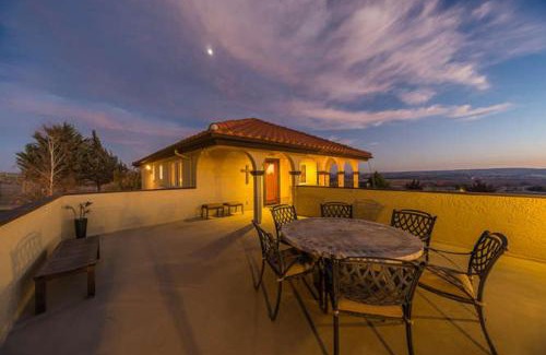 Paso Robles Bed & Breakfast | High Ridge Manor
