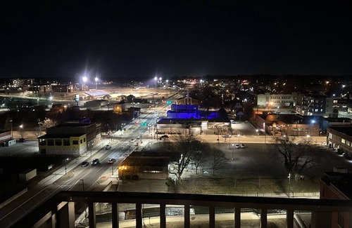 Northeast South Bend Apartment | High Rise Downtown Apartment