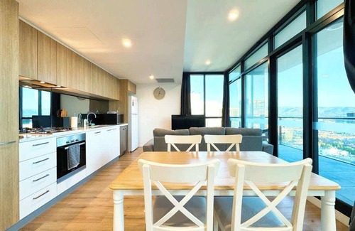 Adelaide Central Business District Apartment | High-Rise Heaven - 2BR with Pool, Gym, Steam&Sauna