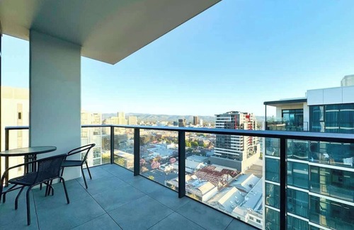 Adelaide Central Business District Apartment | High-Rise Heaven - 2BR with Pool, Gym, Steam&Sauna