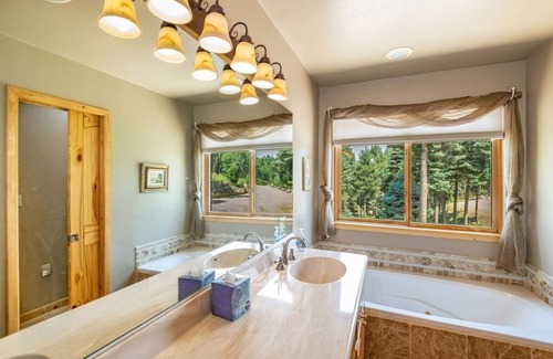 Angel Fire House | High speed internet, Views,Hot Tub, Firept, Gamerm, AF trails right behind house