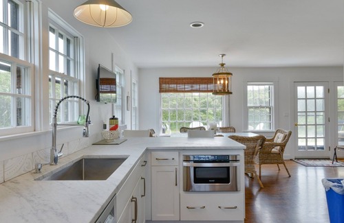 Tom Nevers House | HIGH TIDE - Comfy Home W/Pool, High Tide