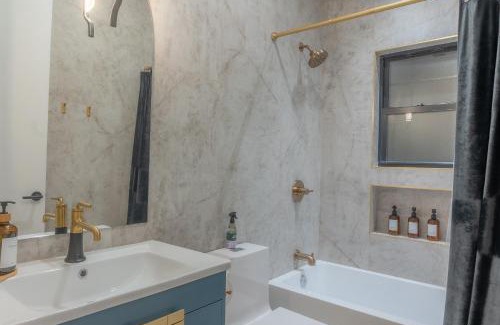 The Heights Apartment | Highend Hideaway Duplex with 1 FREE Parking, backyard and deck, pool table, 2 Kings plus 2 Baths, Sleeps 10, 2 Floors! 20 PERCENT OFF
