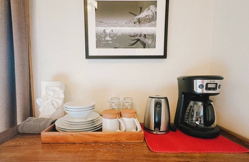 The Outlook Ski Chalet | Highest Condo in CB with Stunning Views from Porch