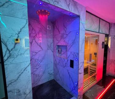 Bradford Apartment | HIGHFIELD PRIVATE SPA APARTMENT