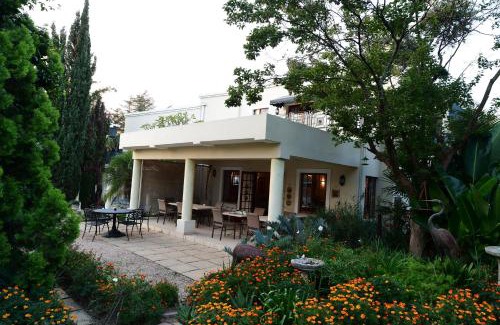Greater Johannesburg Metropolitan Area House | Highgrove Guesthouse Sandton