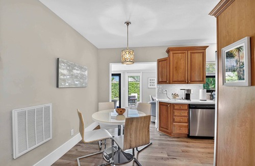 Delray Beach House | Highland Cottage – 2BDR for 4ppl