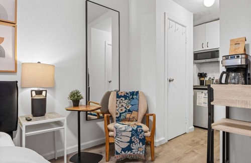 Midtown West Apartment | Highly Recommended Studio Near Times Square