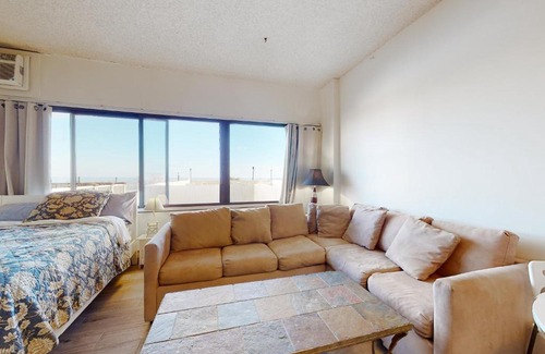 North Ocean City Hotel | Highpoint North M1