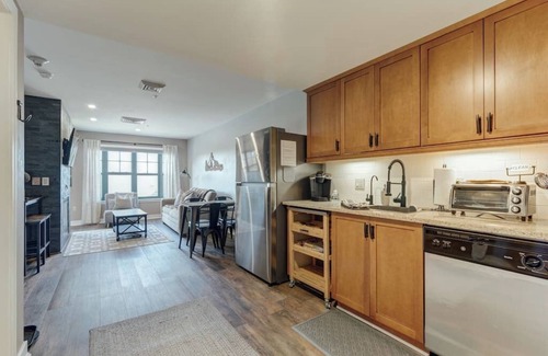 Vernon Condo | Hike, Bike, Wine & More! Ski-In, Ski-Out, Waterpark & Biking fun-Just Steps Away