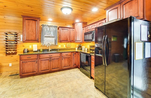 Woodward House | Hike, Fish & Unwind: Home w/Fire Pit in Woodward!