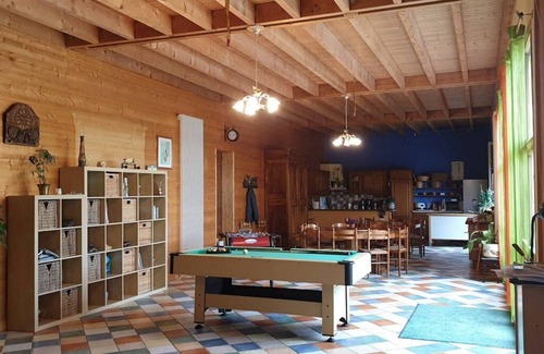 Besse-en-Chandesse House | Hiking, with its incredible view of Besse and the Sancy, with family and friends