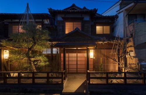 Kanazawa House | Hikoso-machi Kin no Ma