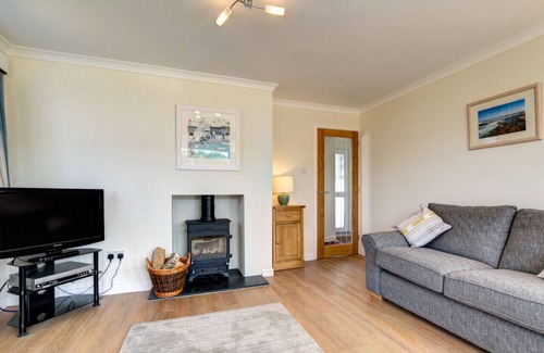 Constantine Bay House | Hildas - Three Bedroom House, Sleeps 4