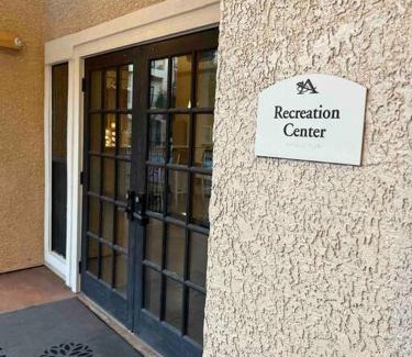 Hill Country Galleria Apartment | Hill Country Hiatus!