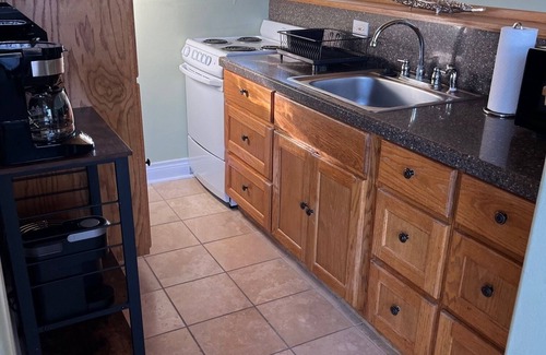 Austin House | Hill Country Retreat - So Close, But So Far Away