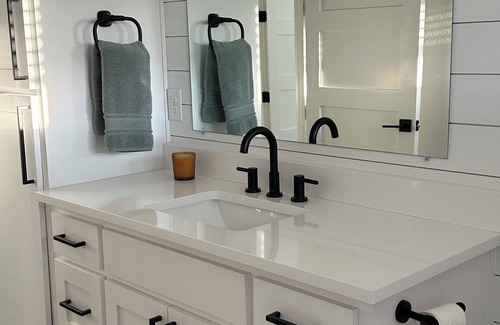 Oatmeal Other | Hill Country Tranquility - 3 bedroom Farmhouse in Bertram on a cattle farm