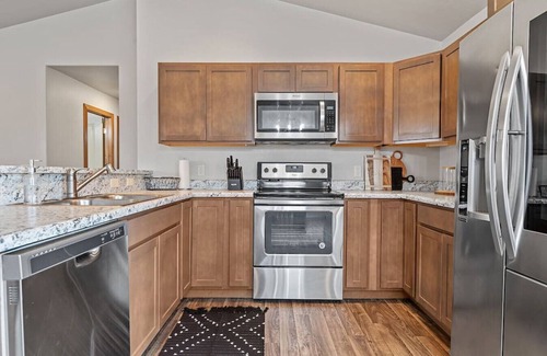 Rapid City House | Hill's View Retreat on the Edge of the Prairie
