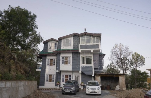Shimla Villa | Hill Side Inn By Purple Tree Villa