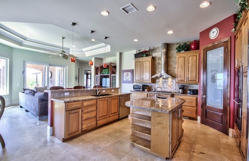 Temecula House | Hill Top Estate In The Heart Of The Wine Country W/incredible Views!