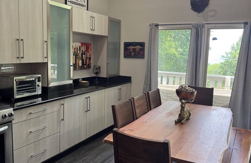 Waynesville Cabin | Hill Top Retreat on a mountain in Waynesville NC.