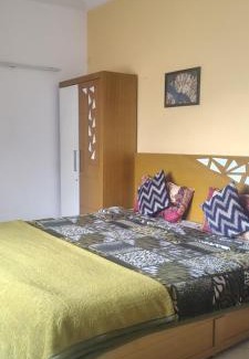 RS Puram Hotel | HILL view ooty HOME Stay