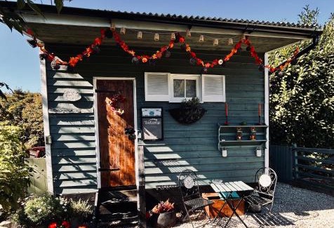 Saint Columb Major Ski Chalet | Hillhead Hideaway