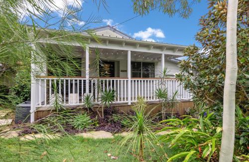 South West Rocks House | Hillsborough Cottage SWR - No Sheets or Towels provided
