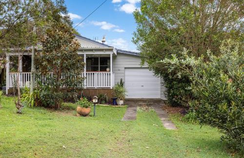 South West Rocks House | Hillsborough Cottage SWR - No Sheets or Towels provided