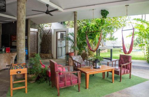 Bophut Apartment | Hillside 2br Apartment Shared Pool