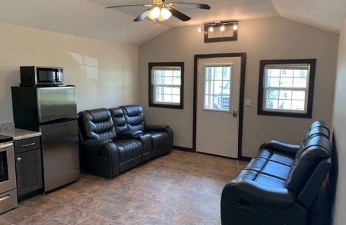 Annapolis Cabin | Hillside Cabin #5 Annapolis, MO