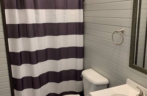 Annapolis Cabin | Hillside Cabin #5 Annapolis, MO