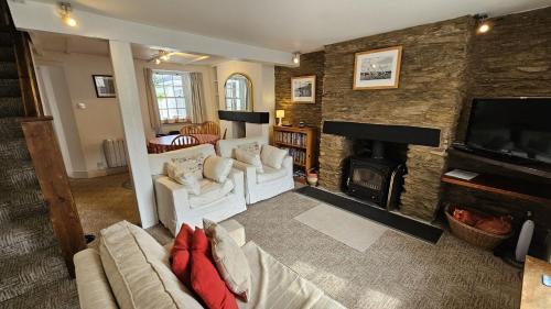 Portscatho House | Hillside Cottage