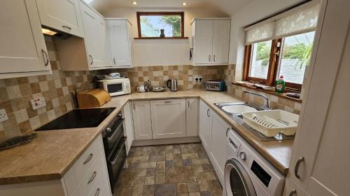 Portscatho House | Hillside Cottage