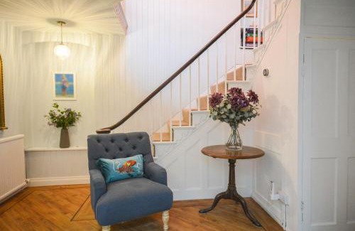 Kingsand House | Hillside House