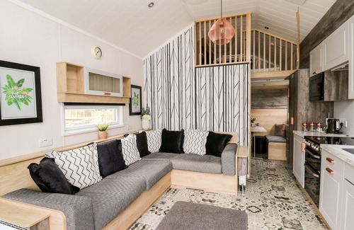 Llandrindod Wells House | Hillside Lodge