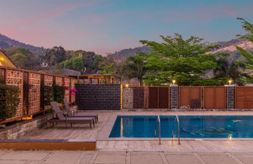 Lonavala Bed & Breakfast | Hillside Resort Lonavala - Pawna - Mountain View